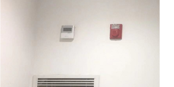 <i style='color:red'>余压控制系统保障</i>消防通道安全